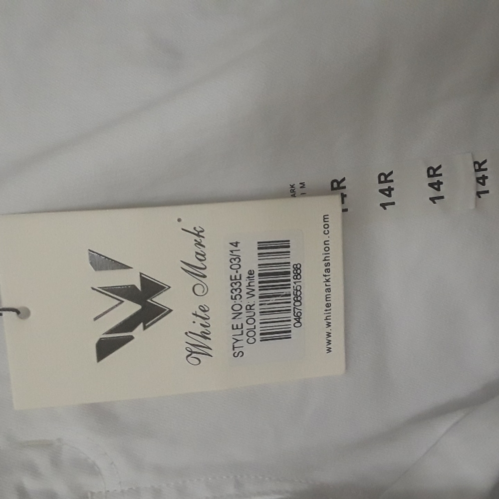 Capris - Picture 3 of 3